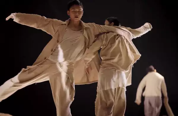 Dancers from the XieXin Dance Theatre