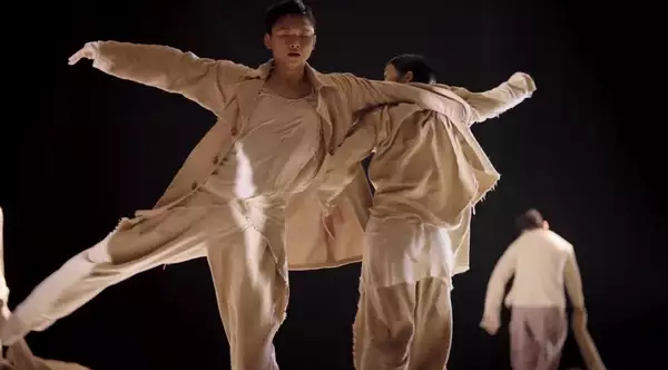 Dancers from the XieXin Dance Theatre